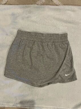 NWT Nike Gray Kids Dri-FIT Athletic Skort